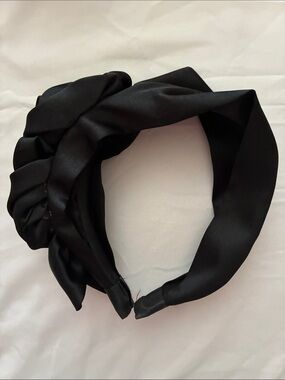 Marciano Black Satin Knotted Headband